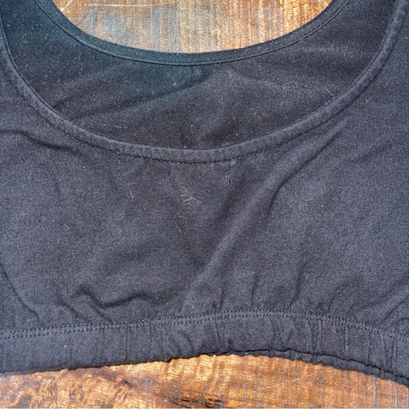 Urban Outfitters Project Social T Cropped Bubble Cotton Top Black Women Sz XS - Picture 8 of 10